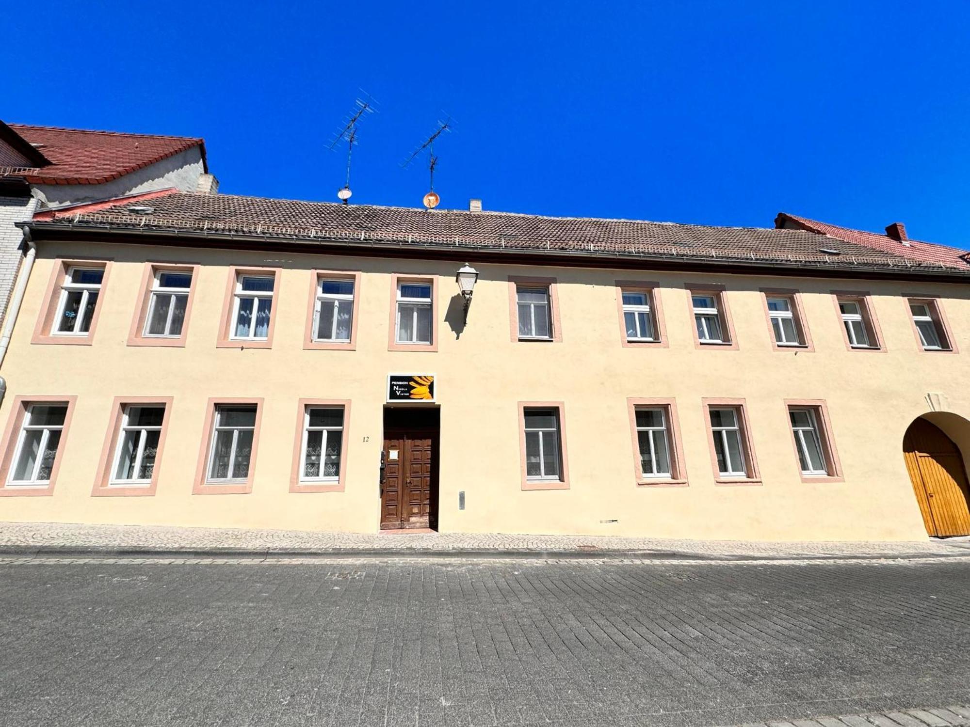Pension Nv Lutherstadt Eisleben Eksteriør billede